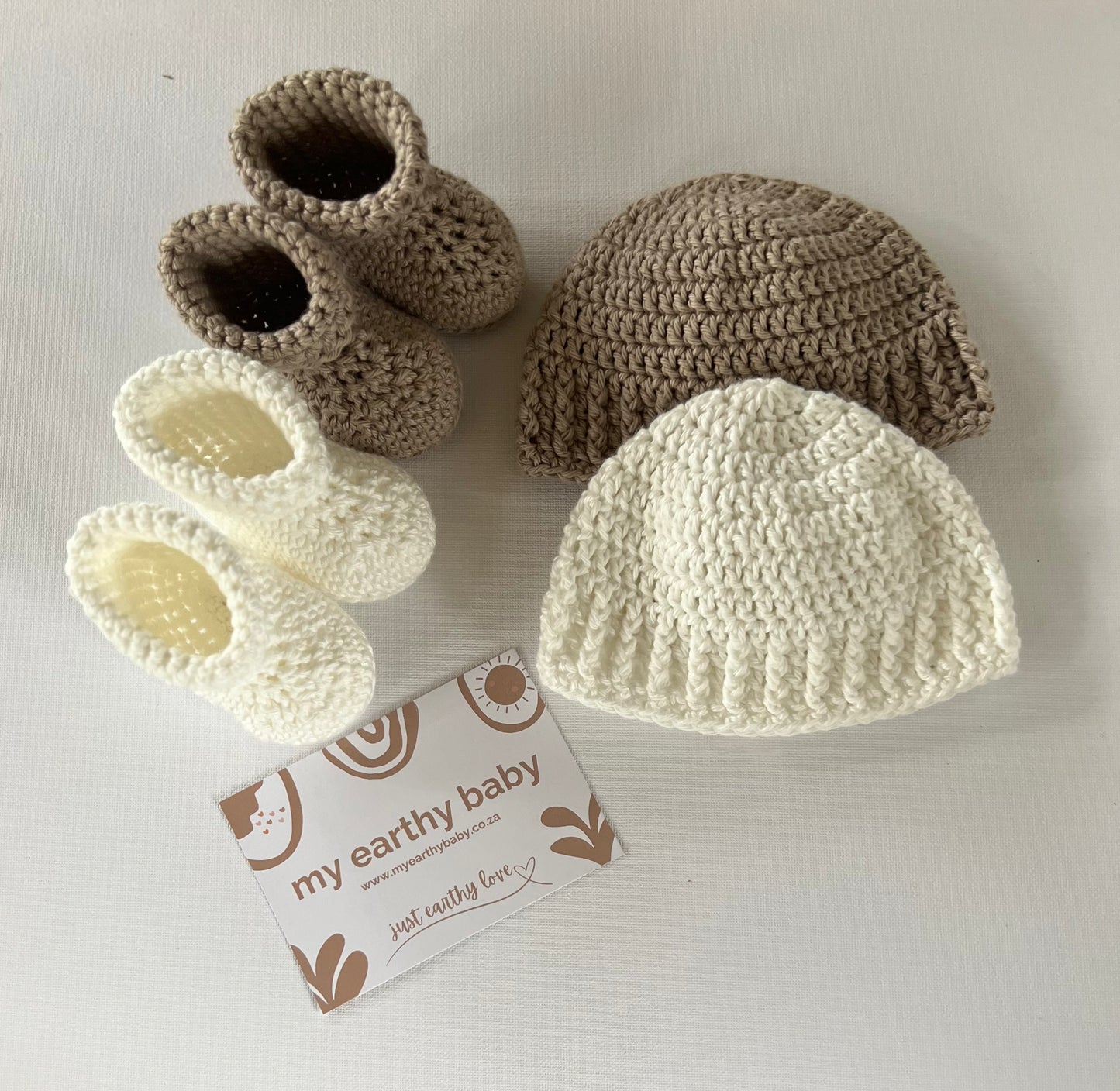 EARTHY SUMMER GIFT SET (two summer onesies, socks, teether, pacifier, hello world)